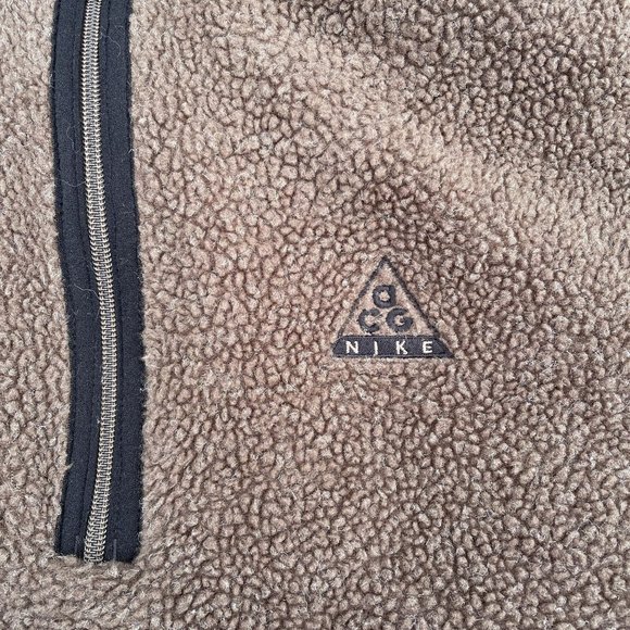SOLD — Vintage 90s Nike ACG Fleece Sweatshirt Half Zip Brown - Picture 2 of 4